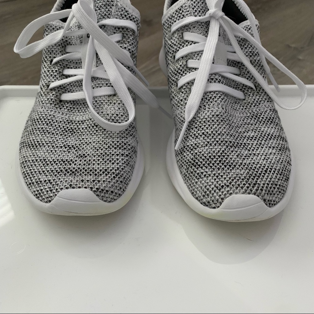 Adidas Cloudfoam Pure - size 6 - Picture 6 of 8
